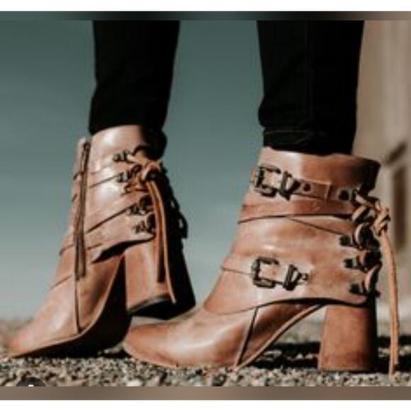 FREEBIRD BY STEVEN Hero Ankle Booties Taupe 10 - Picture 11 of 11